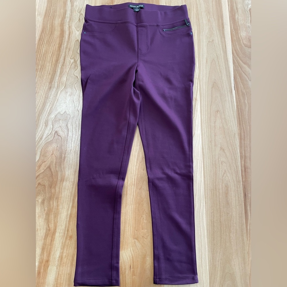DKNY Jeans Ladies  Ponte Pants Purple Slim Stretch Women’s Size Small